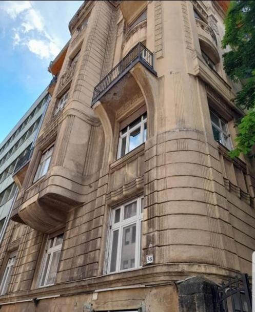 Alternative Hilton In Central