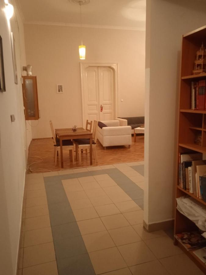 Alternative Hilton In Central Aparthotel Budapest